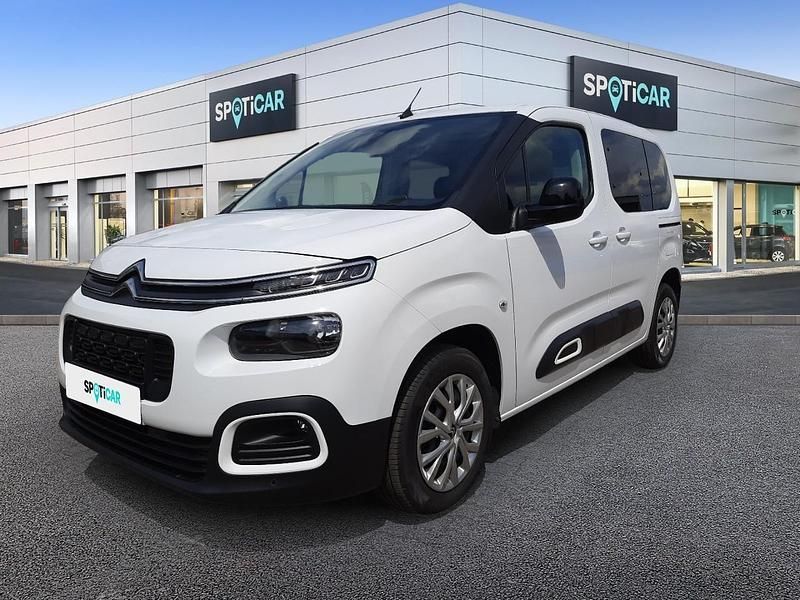 Weiß Gebraucht 2023 Citroën Berlingo Feel Van / Kleinbus | 19.990 € (Fairer Preis) - Bild 1/3