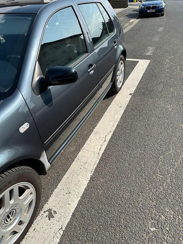 Gebraucht VW Golf IV 105 PS (77 kW) 2002 Kleinwagen