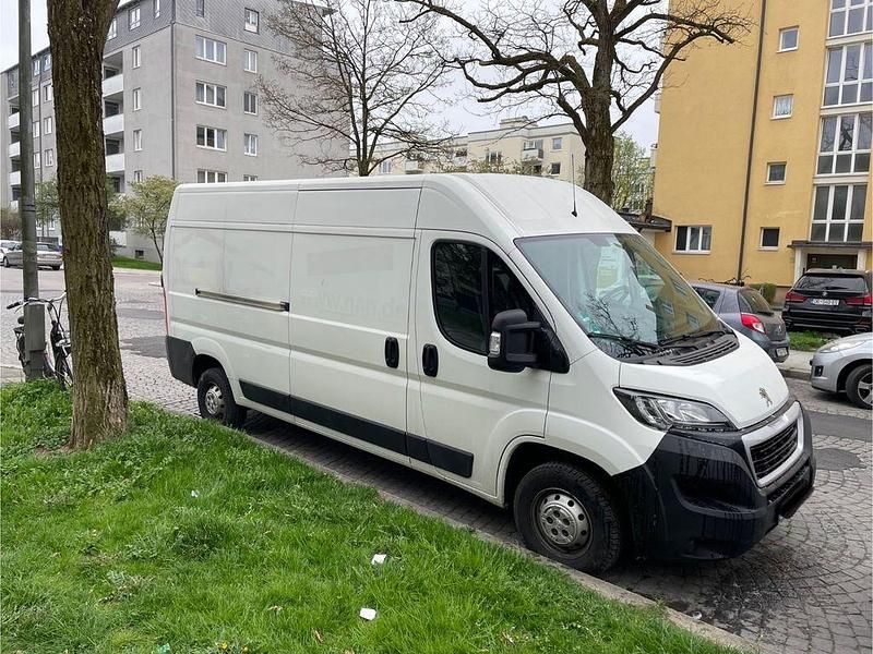 Weiß Gebraucht 2019 Peugeot Boxer Van | 15.700 € (Fairer Preis) - Bild 1/4