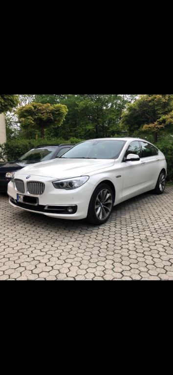 Weiß Gebraucht 2014 BMW 535 Gran Turismo Sport Line Limousine | 20.900 € (Etwas zu teuer) - Bild 1/4