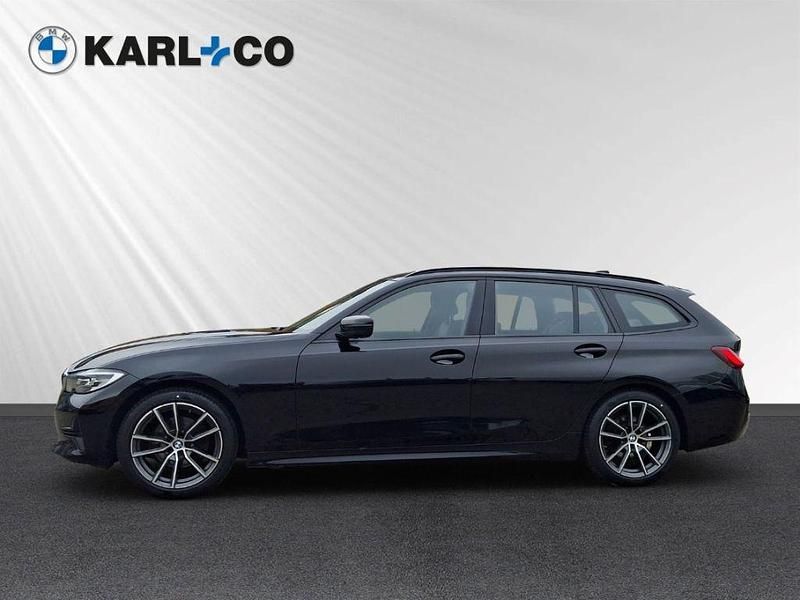 Gebraucht BMW 320 Advantage 190 PS (139 kW) 2022 Schwarz ii Kombi