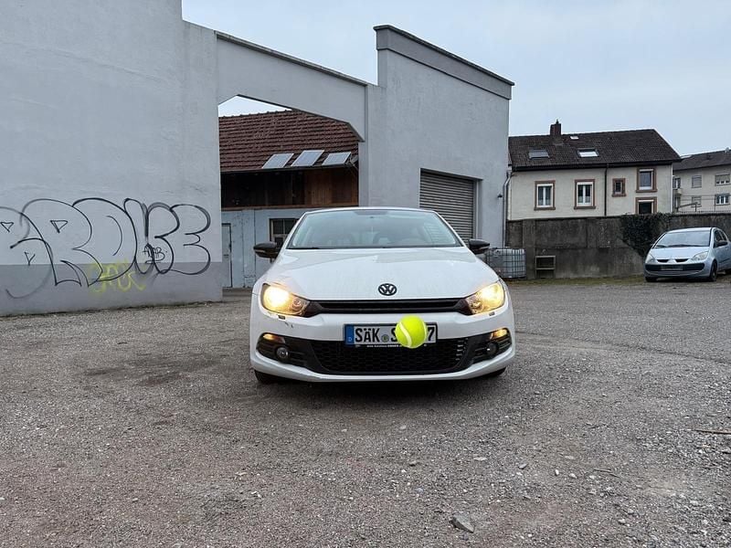 Gebraucht VW Scirocco 122 PS (89 kW) 2009 Weiß Coupé