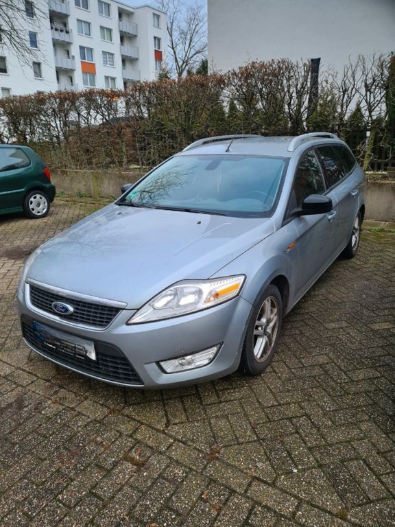 Silber Gebraucht 2008 Ford Mondeo Ambiente Kombi | 2.800 € (Superpreis) - Bild 1/4