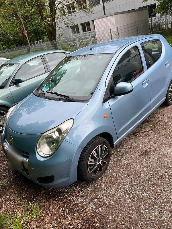 Blau Gebraucht 2012 Suzuki Alto Kleinwagen | 1.200 € - Bild 1/4
