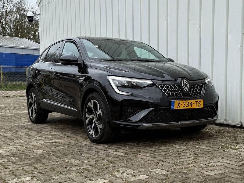 Gebraucht Renault Arkana Techno 94 PS (69 kW) 2024 Schwarz SUV
