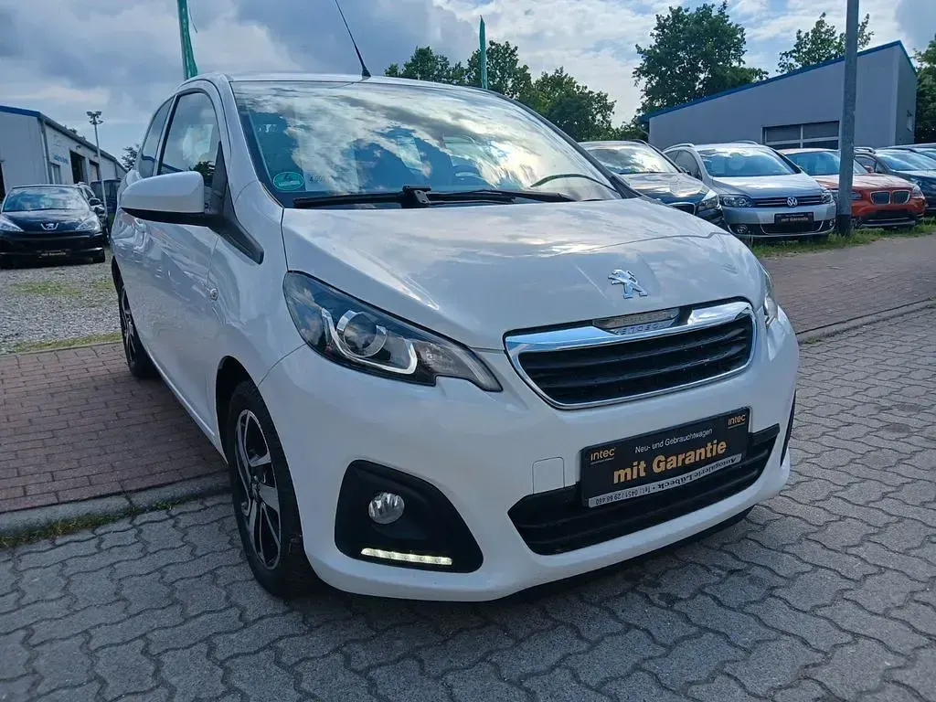 Gebraucht Peugeot 108 Allure 82 PS (60 kW) 2014 Weiß Kleinwagen