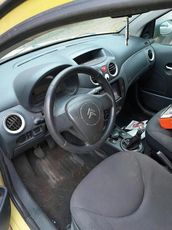 Gebraucht Citroën C2 60 PS (44 kW) 2006 Gelb Kleinwagen