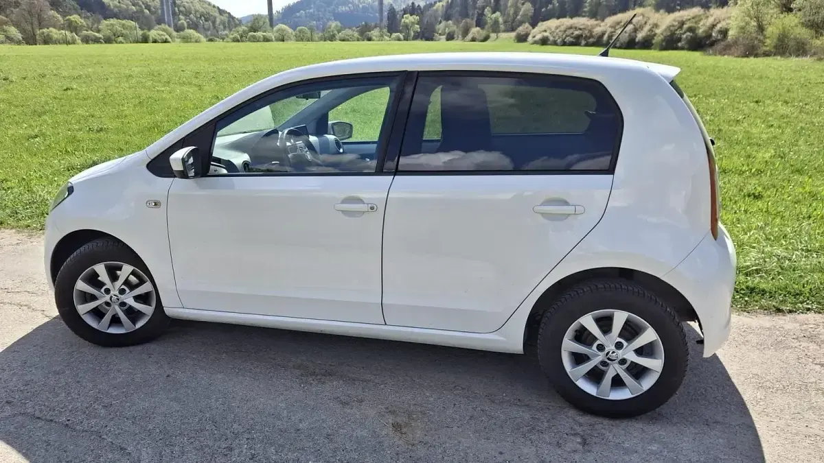 Gebraucht Skoda Citigo Elegance 75 PS (55 kW) 2013 Weiß Kleinwagen