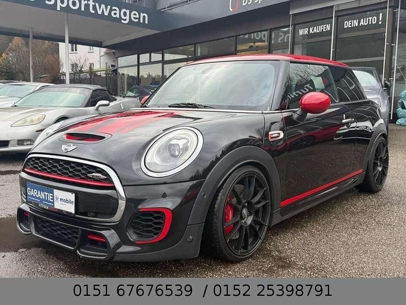 Gebraucht Mini John Cooper Works Coupé 300 PS (220 kW) 2016 Midnight black Coupé