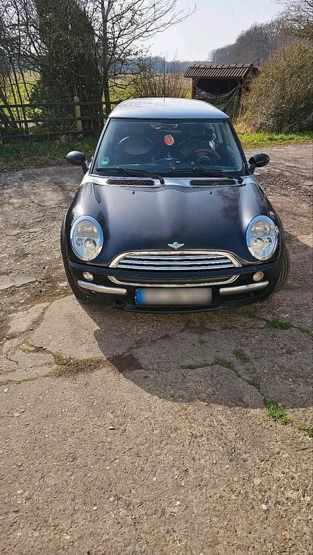 Usado Mini ONE 90 HP (66 kW) 2003 Prateado Citadino