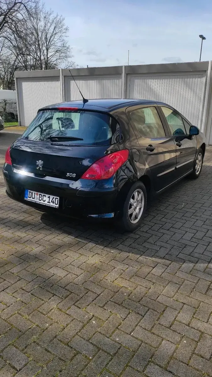 Gebraucht Peugeot 308 120 PS (88 kW) 2007 Schwarz Kleinwagen