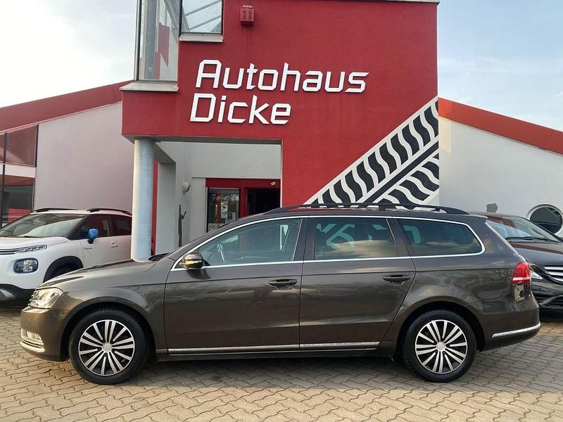 Gebraucht VW Passat Comfortline 140 PS (102 kW) 2013 Schwarz Kombi