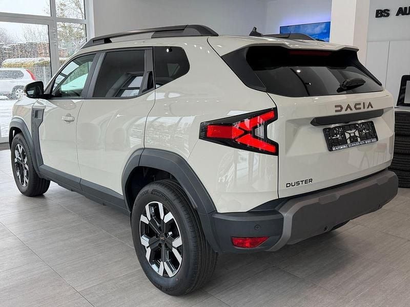Neu Dacia Duster Extreme 131 PS (96 kW) 2025 Beige SUV