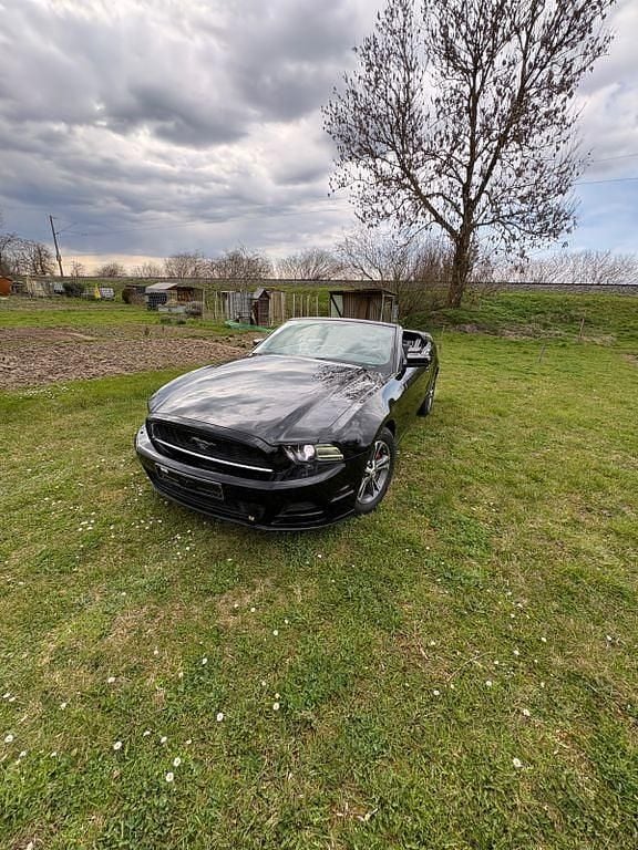 Gebraucht Ford Mustang 309 PS (227 kW) 2014 Schwarz Cabrio