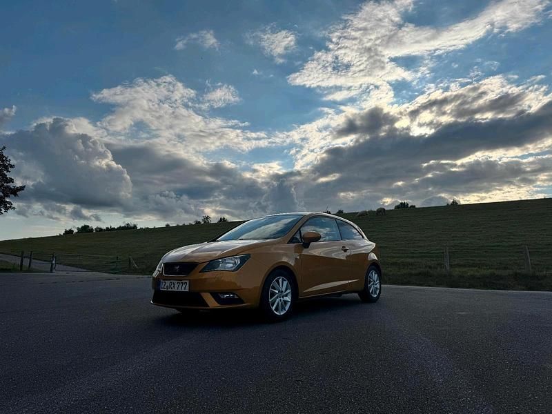Gebraucht Seat Ibiza 86 PS (63 kW) 2012 Orange Kleinwagen