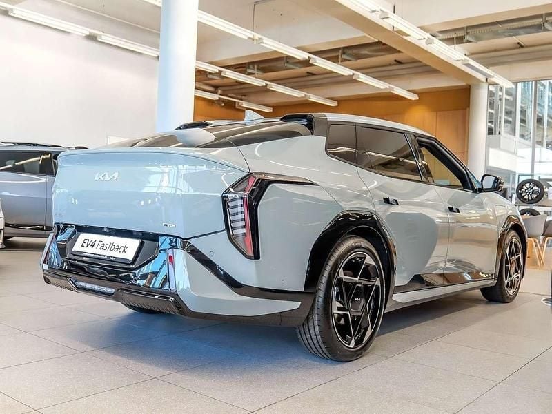 Gebraucht Kia EV4 Comfort 150 kW (204 PS) 2025 Grau Kleinwagen