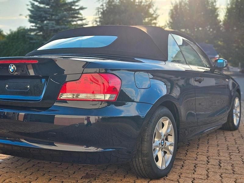 Gebraucht BMW 120 Cabriolet Efficient Dynamics 177 PS (130 kW) 2008 Blau Cabrio