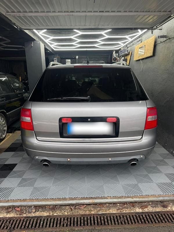 Gebraucht Audi S6 340 PS (250 kW) 2002 Grau Kombi