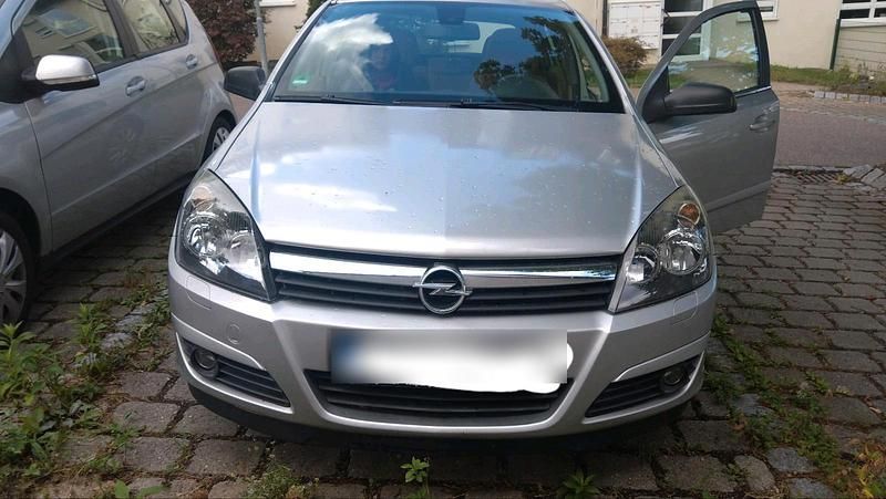 Silber Gebraucht 2004 Opel Astra Coupé | 1.000 € (Superpreis) - Bild 1/1