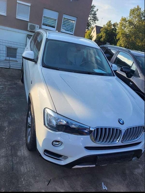 Weiß Gebraucht 2016 BMW X3 xLine SUV | 21.950 € (Teuer) - Bild 1/4