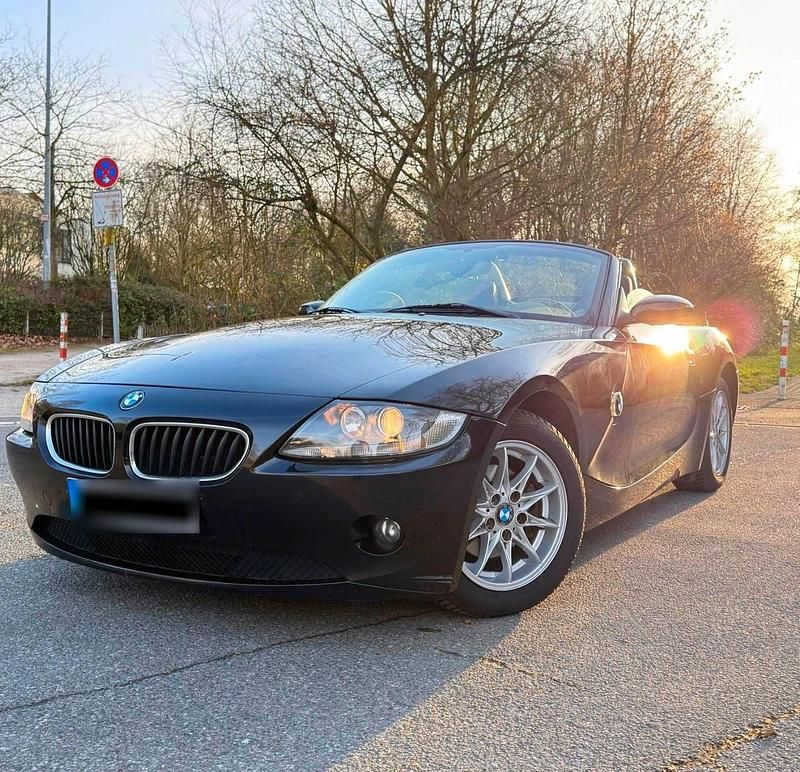 Gebraucht BMW Z4 170 PS (125 kW) 2005 Schwarz Cabrio