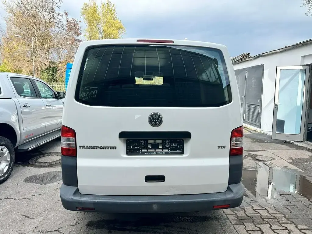Second-hand VW Transporter 102 CP (75 kW) 2012 Alb Van