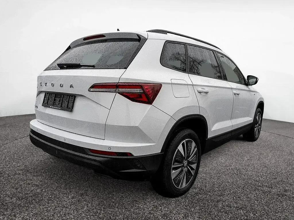 Gebraucht Skoda Karoq Ambition 150 PS (110 kW) 2023 Weiß SUV