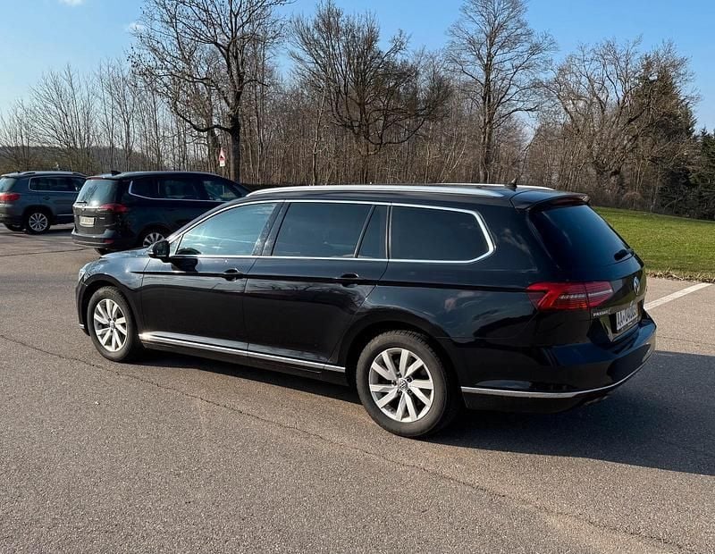 Gebraucht VW Passat Highline 190 PS (139 kW) 2016 Schwarz Kombi