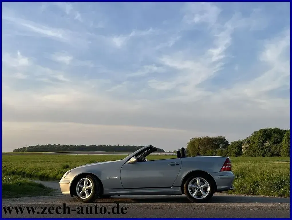 Gebraucht Mercedes SLK200 163 PS (119 kW) 2002 Blau Cabrio