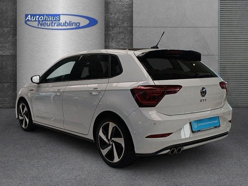 Gebraucht VW Polo GTI 207 PS (152 kW) 2022 (weiß) pure white uni Limousine
