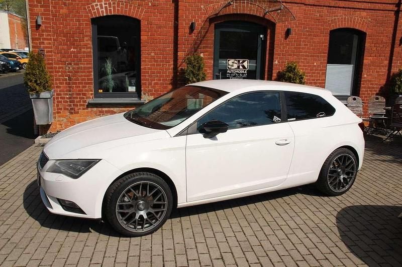 Gebraucht Seat Leon SC Style 110 PS (80 kW) 2014 Weiß Kleinwagen