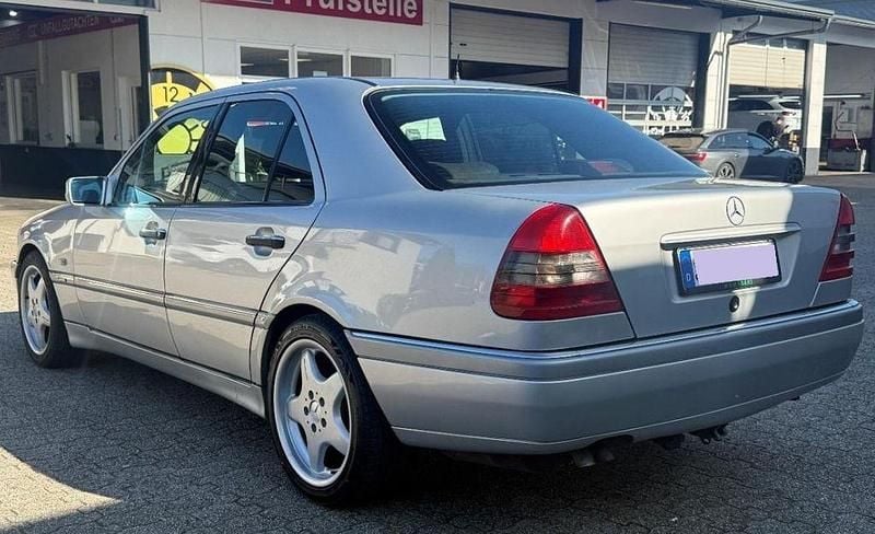 Gebraucht Mercedes C240 170 PS (125 kW) 1998 Silber Limousine