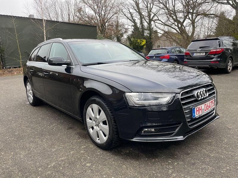 Gebraucht Audi A4 Ambiente 150 PS (110 kW) 2014 Schwarz Kombi