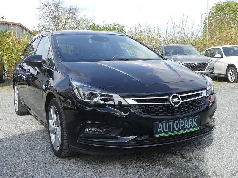 Gebraucht Opel Astra Innovation 160 PS (117 kW) 2016 Schwarz Kombi