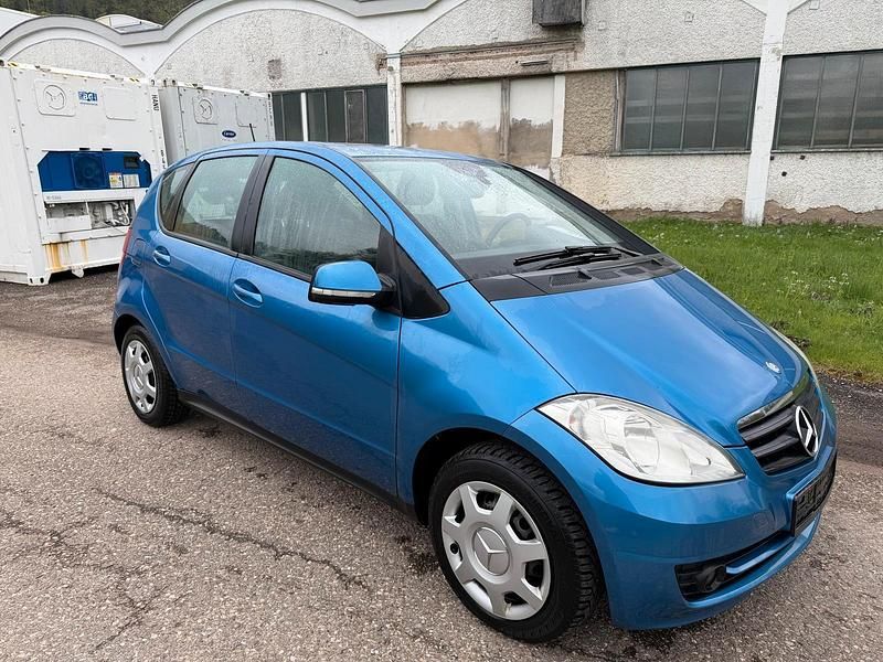 Usata Mercedes A150 2008 Blu Station wagon