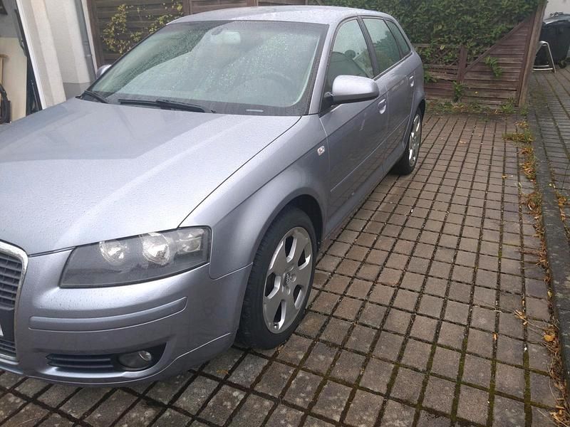 Gebraucht Audi A3 102 PS (75 kW) 2005 Andere farben Kleinwagen