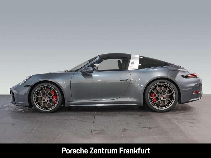 Gebraucht Porsche 992 480 PS (353 kW) 2026 Vanadiumgraumetallic Coupé