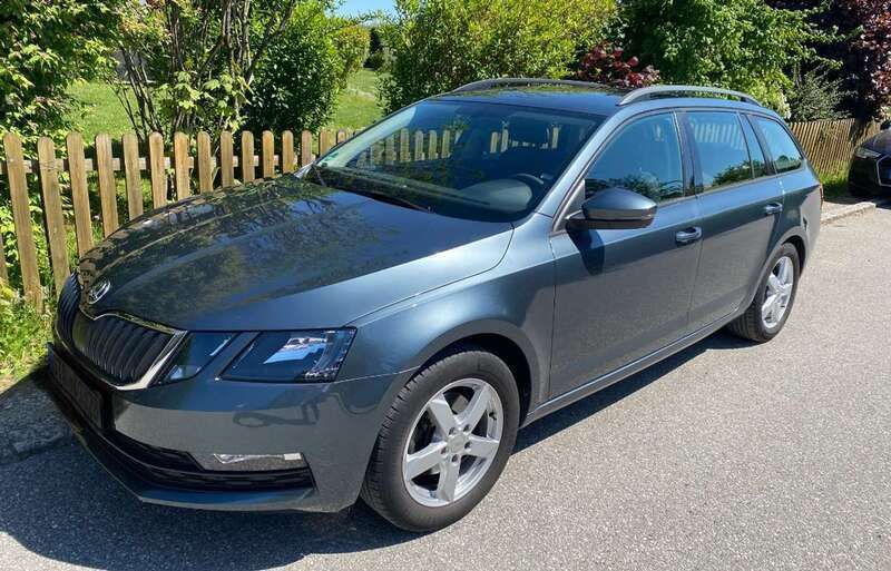 Gebraucht 2018 Skoda Octavia Ambition Kombi | 11.990 € (Fairer Preis) - Bild 1/4
