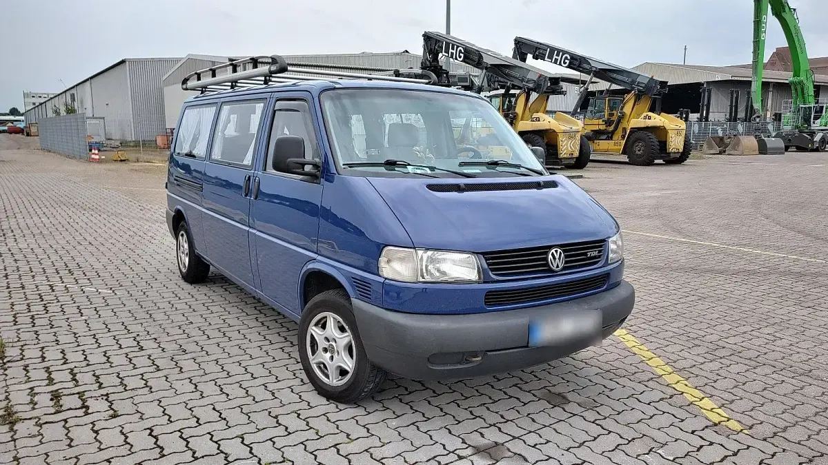 Gebraucht VW T4 102 PS (75 kW) 1998 Blau Van