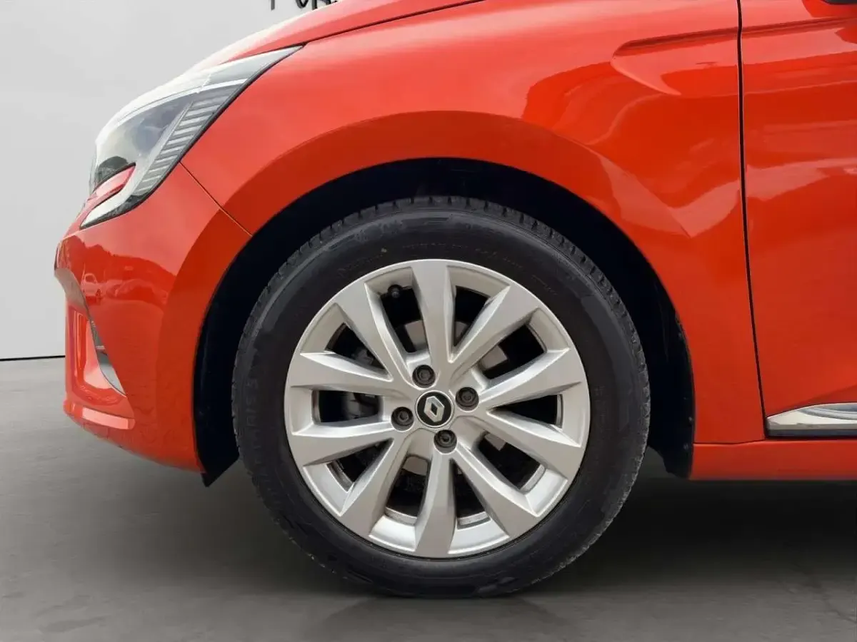 Gebraucht Renault Clio V Intens 91 PS (66 kW) 2022 Valencia orange Kleinwagen