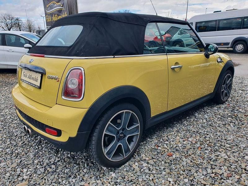 Gebraucht Mini Cooper S Cabriolet 174 PS (127 kW) 2009 Gelb Cabrio
