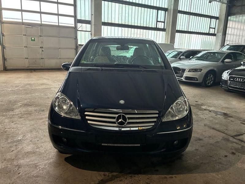 Gebraucht Mercedes A200 136 PS (100 kW) 2007 Blau Limousine