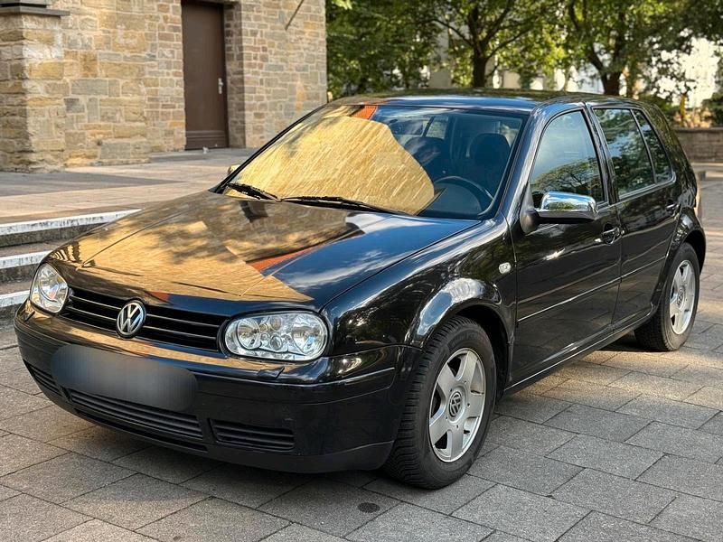 Schwarz Gebraucht 1999 VW Golf IV Limousine | 2.750 € (Fairer Preis) - Bild 1/4