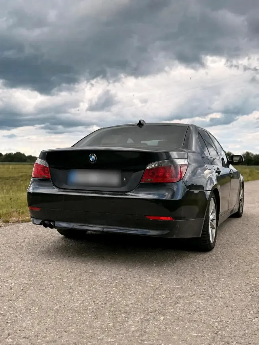 Gebraucht BMW 525 Shadowline 192 PS (141 kW) 2004 Schwarz Limousine