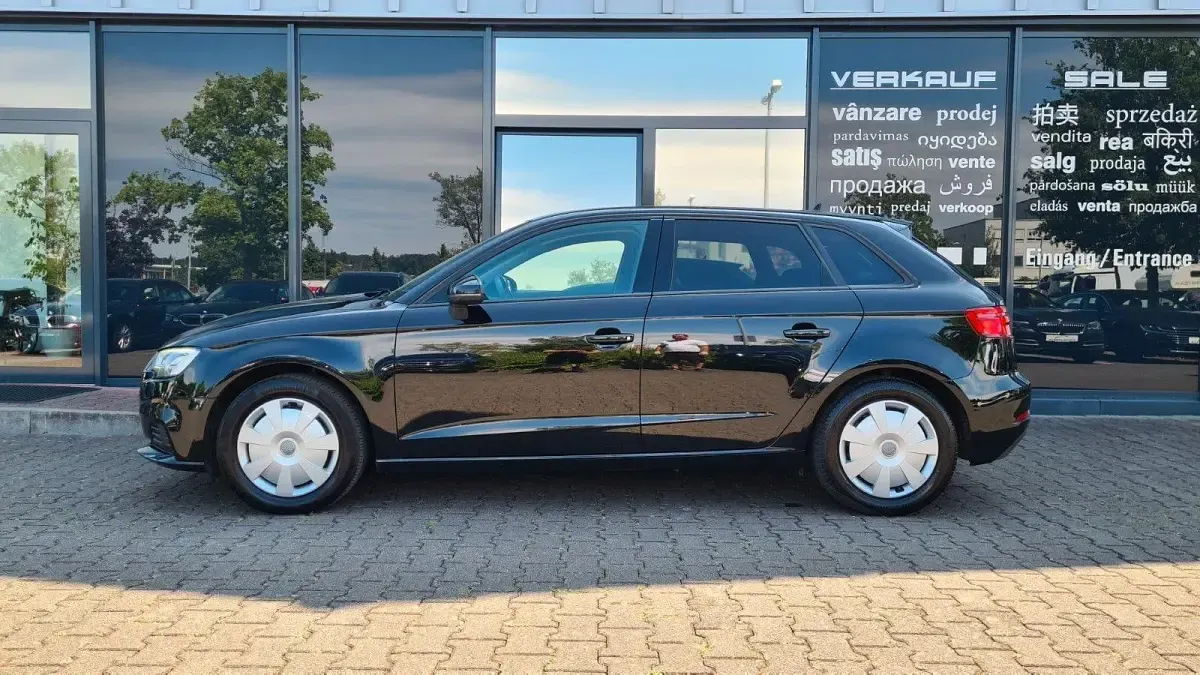 Gebraucht Audi A3 150 PS (110 kW) 2020 Schwarz Limousine