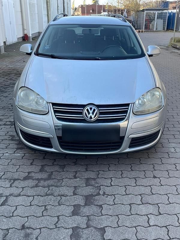 Gebraucht VW Golf V 105 PS (77 kW) 2008 Silber Kombi