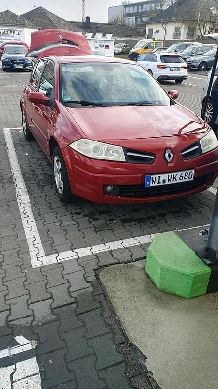 Gebraucht Renault Mégane II 112 PS (82 kW) 2008 Rot Limousine