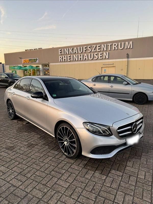 Gebraucht Mercedes E200 Avantgarde 184 PS (135 kW) 2016 Grau Limousine
