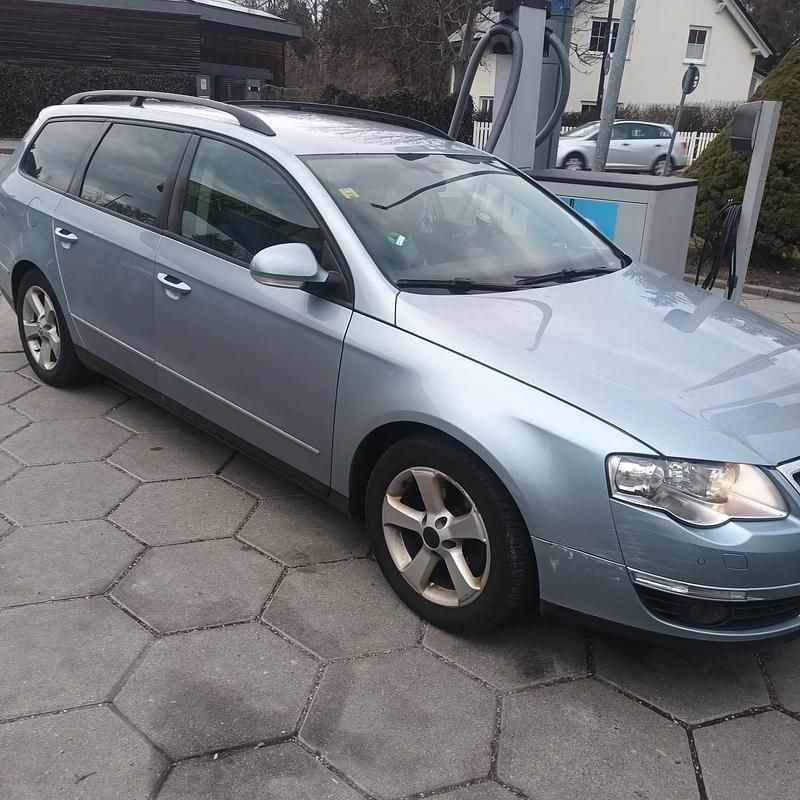 Gebraucht VW Passat Comfortline 170 PS (125 kW) 2008 Blau Kombi