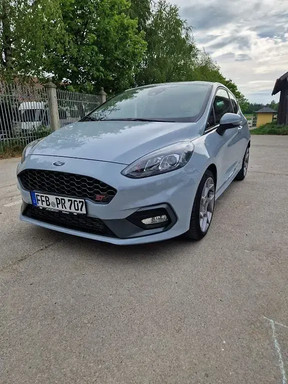 Gebraucht Ford Fiesta ST 200 PS (147 kW) 2019 Grau Kleinwagen
